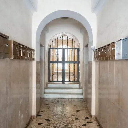 Apartment Ltpanella Yellow Pop Rome
