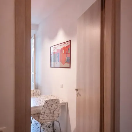 Yellow Pop - Design E Colore A * Рим